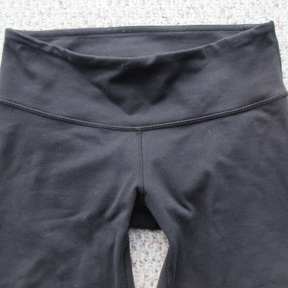 Lululemon Wunder Under Pant - Black - Sizes 2 & 4 - Picture 10 of 16